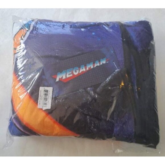 New Mega Man Fleece Throw Blanket Gift Nintendo SOFT Plush Video Game Duo Rush - Picture 3 of 3